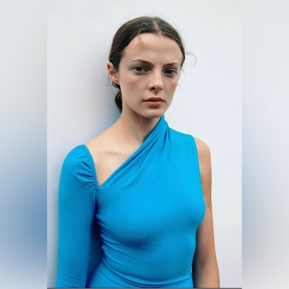 Zara asymmetrical top Small - Picture 5 of 8